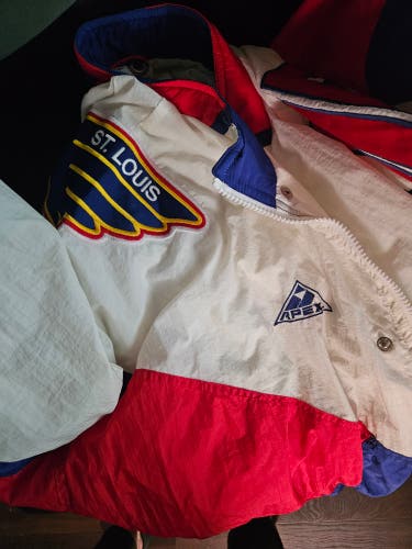 St Louis Blues Vintage White Large Men's Windbreaker (Used)