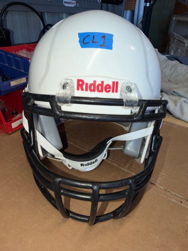 USED RIDDELL SPEED CLASSIC YOUTH HELMET - XL - WHITE