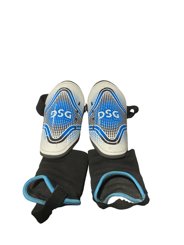 Used Dsg Soccer Shin Guards Junior Royal Blue LG 11834-S000058572