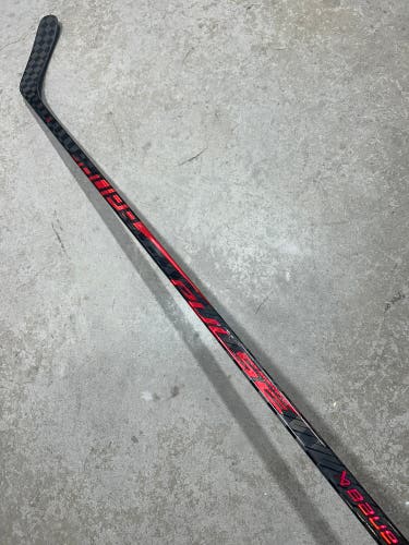 87 Flex P88 Senior Bauer Pulse Right Hand Hockey Stick (New) Pro Stock