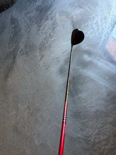 Men's Titleist Gt3 Right Handed Driver Extra Stiff Flex 9 Loft (Used)