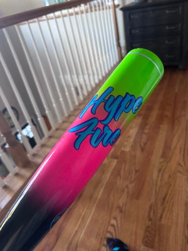 2027 Easton Hype Fire Composite USSSA Certified Bat (-10) 30" (Used)