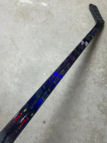 2 PACK 55 Flex P29 Intermediate CCM Vizion Left Hand Hockey Stick Olympic Team USA Pro Stock