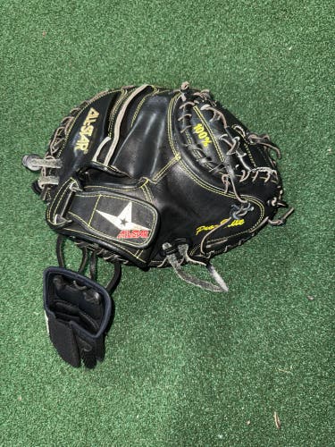 All Star CM3000MBK RH Catcher's Glove 34" (Used)