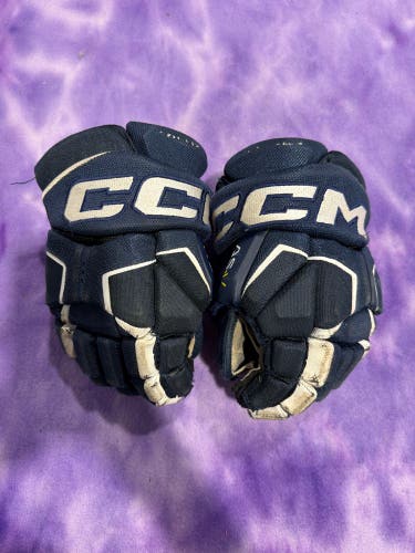 Blue Junior CCM Tacks AS-V Gloves 10" (Used)