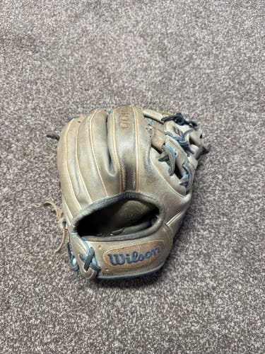 Wilson A2000 1786 RH Infield Baseball Glove 11.5" (Used)