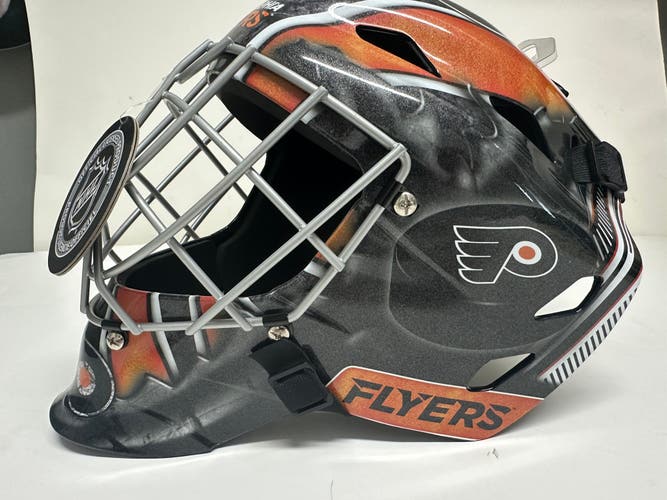 Franklin GFM 1500 Fanatics Flyers goalie mask Hart#79 kids size 6-12 ages