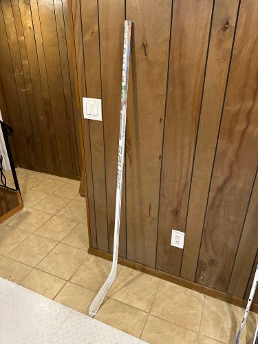 Senior Bauer Proto-R Right Handed Hockey Stick P90TM 87 Flex (Used)