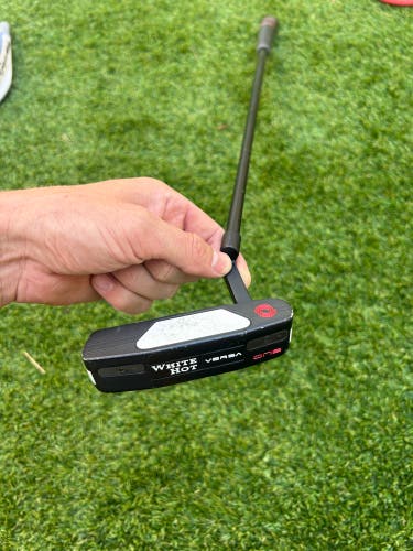 Men's Odyssey Versa Blade Right Handed Putter 35" (Used)