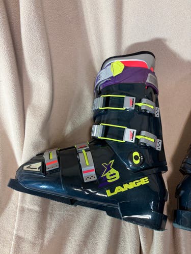 Mondo 28 & 28.5 Unisex Lange All Mountain X9 Ski Boots (Used)