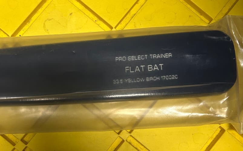 B45 Bat 33.5" (New) B45 FLAT BAT TRAINER: B45-FLATBAT