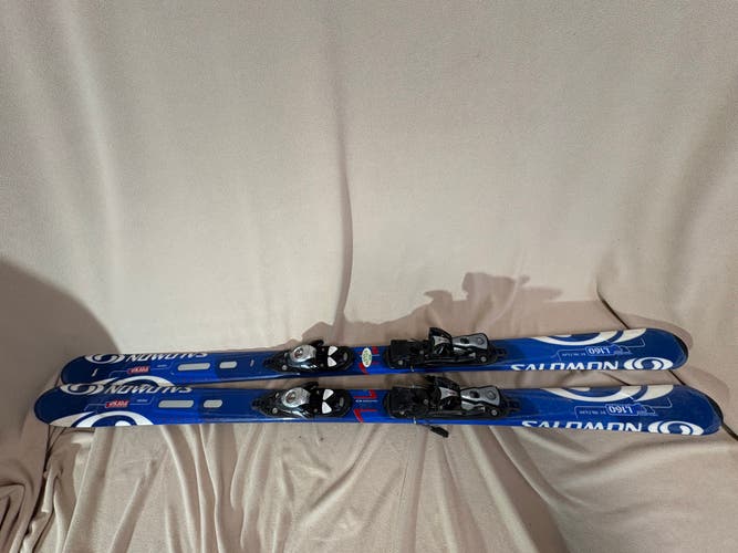 Unisex All Mountain 160 cm Salomon Verse 7 Skis With Bindings (Used)