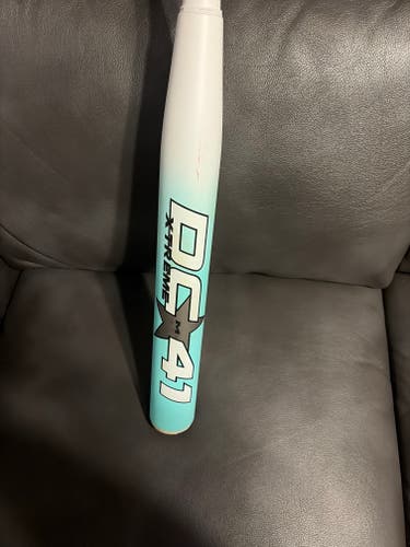 2025 Miken DC 41 Composite Bat (-8) 34"