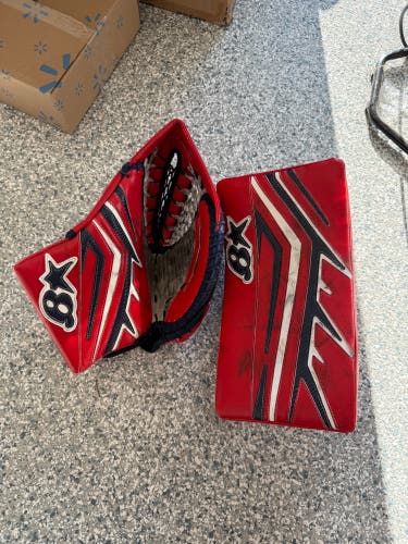 Brians Iconik 2 glove and blocker set in great condition