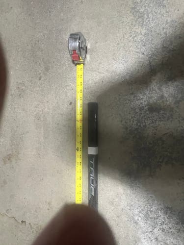 Senior True HZRDUS 9x4 Right Handed Hockey Stick P28 95 Flex (Used)