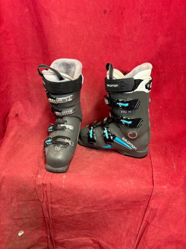 Skis: Salomon S/PRO R90 W women's ski boots
Size: 23/23.5
Width: 100mm
Boot Range: 274mm
Flex: 90