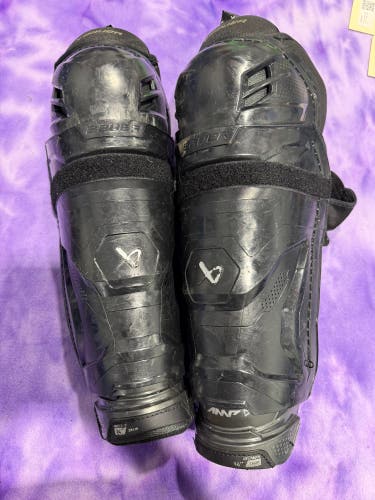 Senior Bauer Supreme M5 Pro Shin Pads 14" (Used)