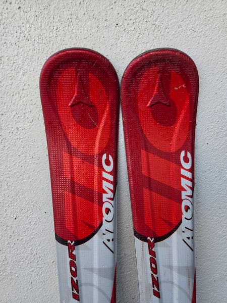 Atomic 159 cm IZOR 7.5 Skis | SidelineSwap | Buy and Sell on