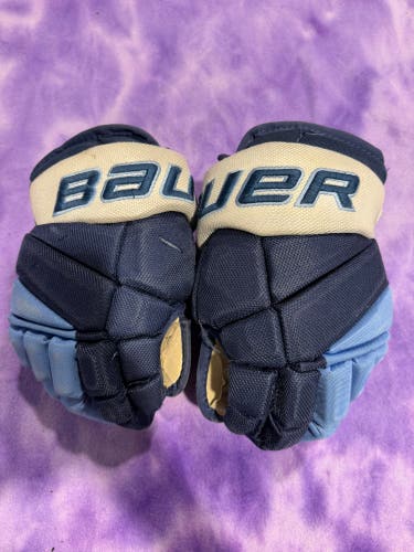 Blue Junior Bauer Gloves 11" (Used)