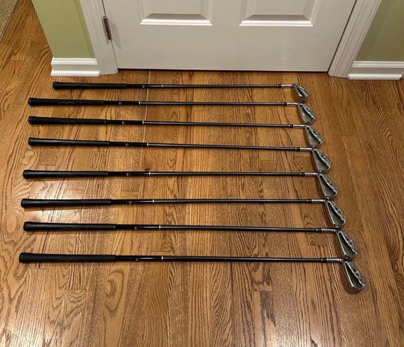 Taylormade R7 CGB Max Iron Set Regular R7-55 Hyperlite Tip Soft Left Handed