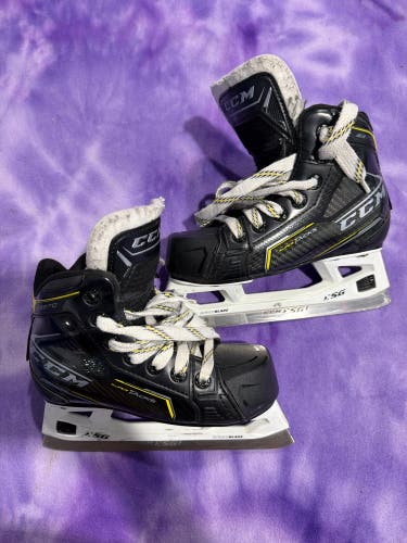 Youth CCM Super Tacks 9370 Hockey Goalie Skates Regular Width 13 (Used)