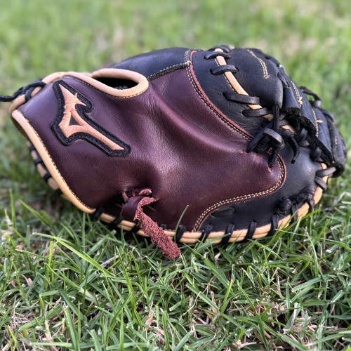 Mizuno MVP Prime RH Catcher's Baseball Mitt 34"