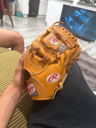 2025 Rawlings Heart of the Hide RH Infield Baseball Glove 11.5" (New)
