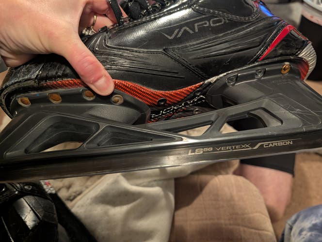 Black Bauer Vapor 1X Hockey Skates Extra Wide Width Pro Stock 12 (Used)