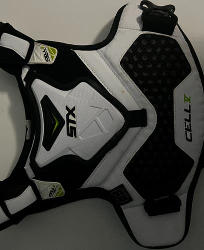 Medium Youth STX Cell V Shoulder Pads (Used)