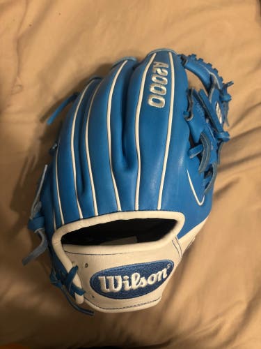 2025 Wilson A2000 RH Infield Baseball Glove 11.5" (New)