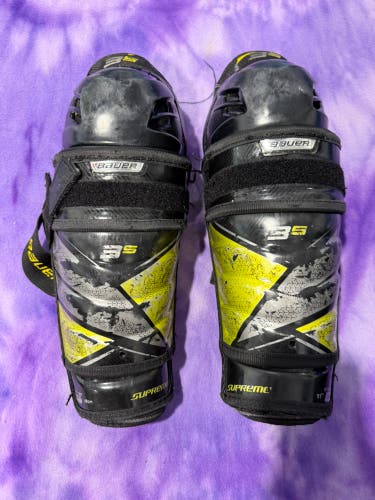 Junior Bauer Supreme 3S Shin Pads 11" (Used)