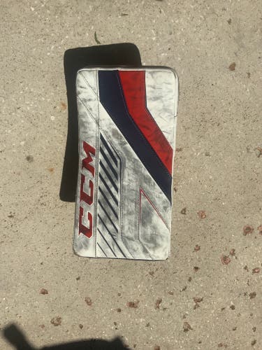 CCM Axis 1.9 Regular (Used)