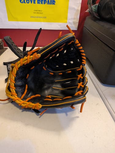 Infield RH Rawlings Gamer Series Baseball Glove 11.75" (Used)