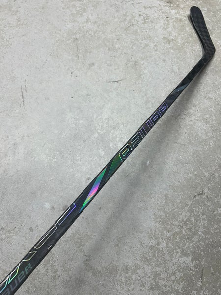 65 Flex P92 Intermediate Bauer Tracer Left Hand Hockey Stick Pro Stock (Used)
