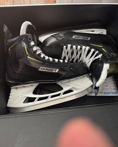 Cale Makar Black 2018 Bauer Supreme 2S Pro Hockey Skates Regular Width 9.5 (New)