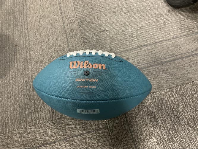 Used Wilson Junior Football 11614-S000246330