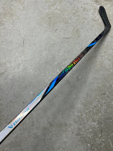 50 Flex P28 Junior Bauer Tracer Left Hand Hockey Stick Pro Stock (Used)