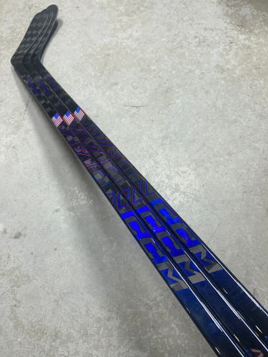 3 PACK 55 Flex P29 Intermediate CCM Vizion Right Hand Hockey Stick Olympic Team USA Pro Stock
