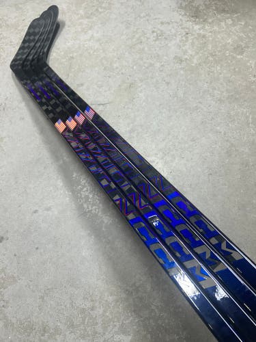 4 PACK 55 Flex P29 Intermediate CCM Vizion Right Hand Hockey Stick Olympic Team USA Pro Stock