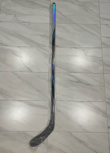 Intermediate Bauer Nexus Tracer Right Handed Hockey Stick P28 65 Flex (New)