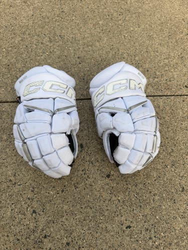 CCM JetSpeed FT8 Gloves 12" (Used)