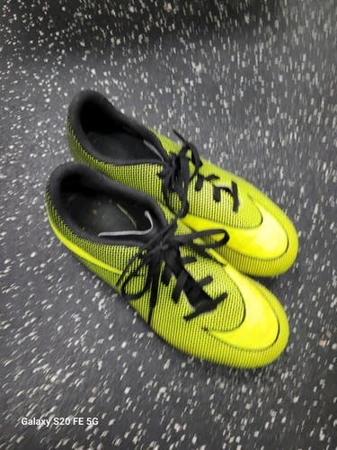 Used Nike Soccer Cleats Black Junior 03 11849-S000045508