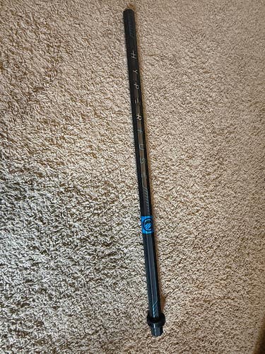 Adult Maverik Shaft (Used-Like New)