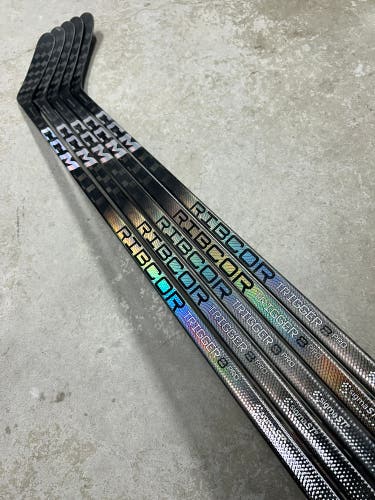 5 PACK 85 Flex P29M Senior CCM Jetspeed FT8 Pro Right Hand Hockey Stick Pro Stock (New)