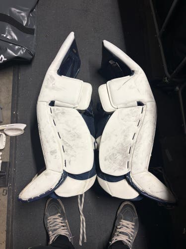 35" CCM Extreme Flex 7 Pro Regular Goalie Full Set Pro Stock (Used)