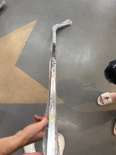 Senior Bauer Vapor Hyperlite Right Handed Hockey Stick P92 87 Flex (New)