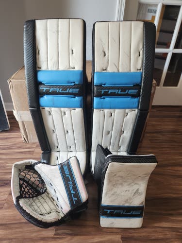 True L87 Full Right Goalie Set
