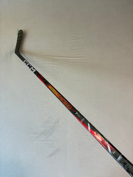 Used 70 Flex P29 Senior CCM JetSpeed FT7 Pro Right Hand Hockey Stick