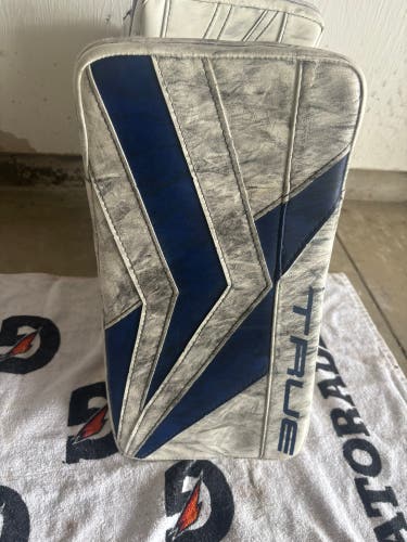 True Catalyst 7x3 Full Right (Used)