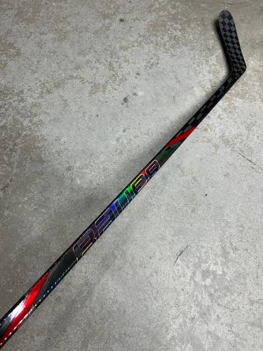 65 Flex P28M Senior Bauer Tracer Left Hand Hockey Stick (New) Pro Stock